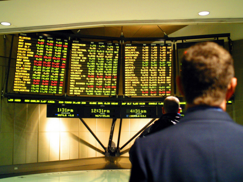 Evropske berze u zelenom i pored pada tehnoloških akcija