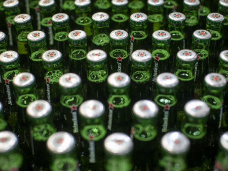 Heineken smanjio prognozu zarade - visoke cijene otjerale pivopije