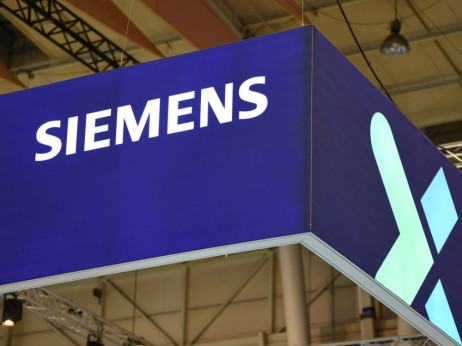 Siemens zbog niske potražnje u Kini očekuje sporiji rast prihoda