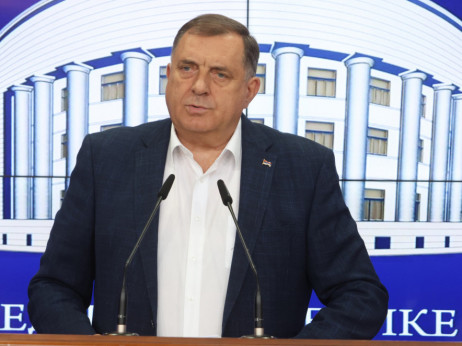 Sankcije SAD-a za troje saradnika Milorada Dodika