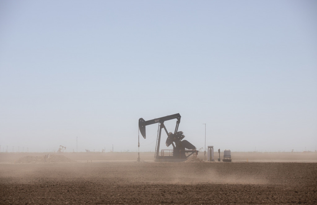 Nafta pada zbog zabrinutosti u vezi s Kinom