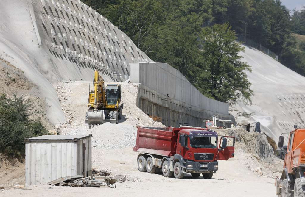 U šta FBiH planira da investira do 2027. godine - pet stvari za danas