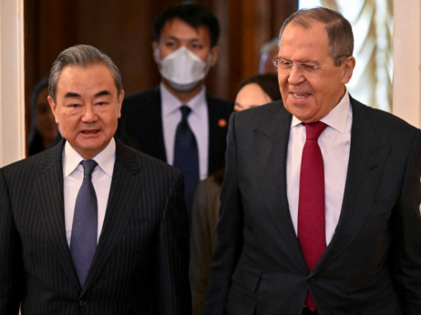 Kineski i ruski diplomati obećali jačati stratešku koordinaciju