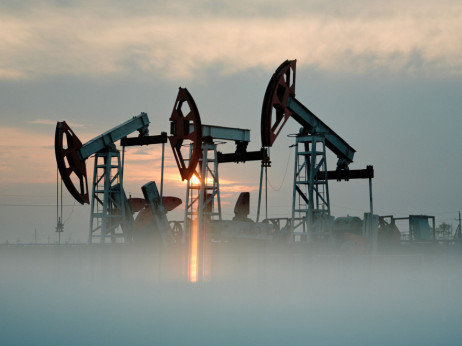 Nafta ostvaruje skromni nedjeljni rast dok prijeti rizik od sukoba