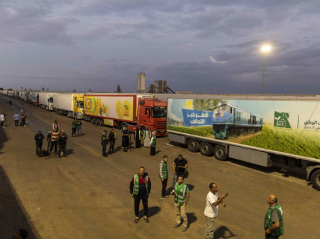 Prvi kamioni pomoći stižu u Gazu