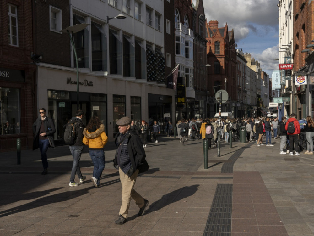 Inflacija u eurozoni usporila na 2,4 posto