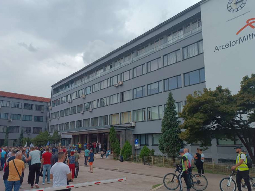 Radnici ArcelorMittala Zenica stupili u generalni štrajk