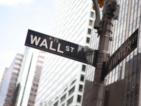 Wall Street oprezan prije objave podataka o potrošačkim cijenama
