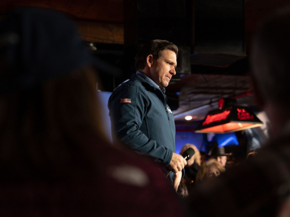 DeSantis odustao od trke za predsjednika SAD-a i podržao Trumpa