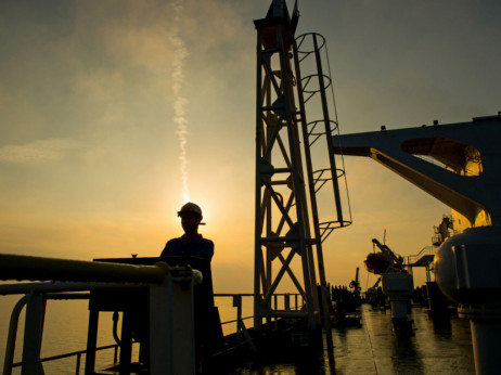 Nafta porasla nakon napada koji su rizik za eskalaciju napetosti na Bliskom istoku