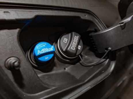 EU odustaje od potpune zabrane prodaje benzinskih i dizelskih auta od 2035.