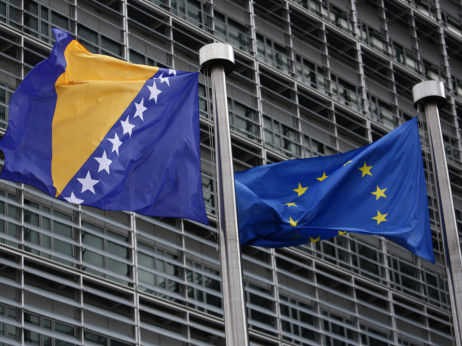 Do zvaničnog otvaranja pregovora s EU pred BiH dug put, osam prioriteta mora biti ispunjeno
