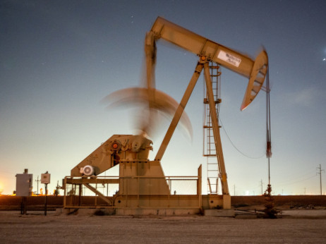 Nafta ide prema kvartalnom dobitku jer će OPEC+ nastaviti rezove