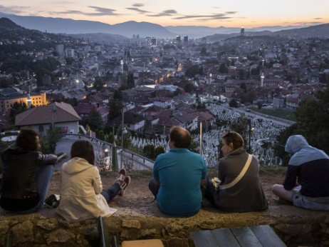 Rat mijenja planove putovanja: Otkazani letovi pogađaju turizam u BiH