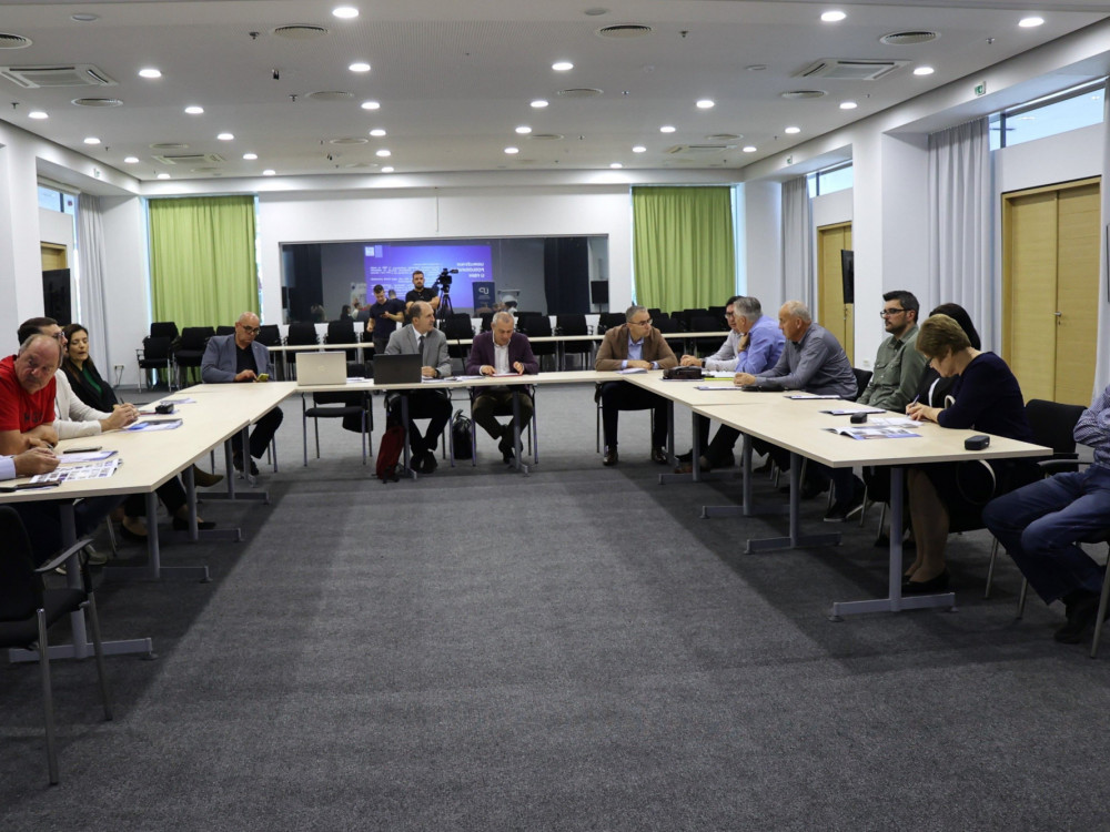 Više od 72 posto opterećenja na platu radnika ide prema državi