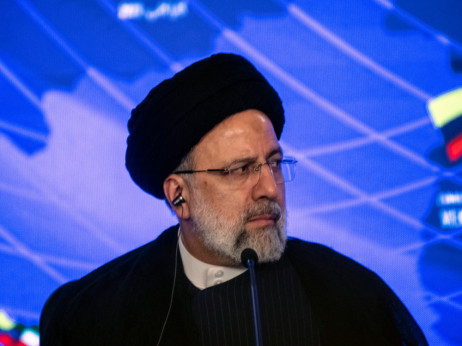 Iranski predsjednik i ministar spoljnih poslova poginuli u padu helikoptera