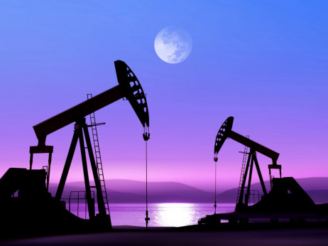 Nafta stabilna, čeka se sastanak OPEC+