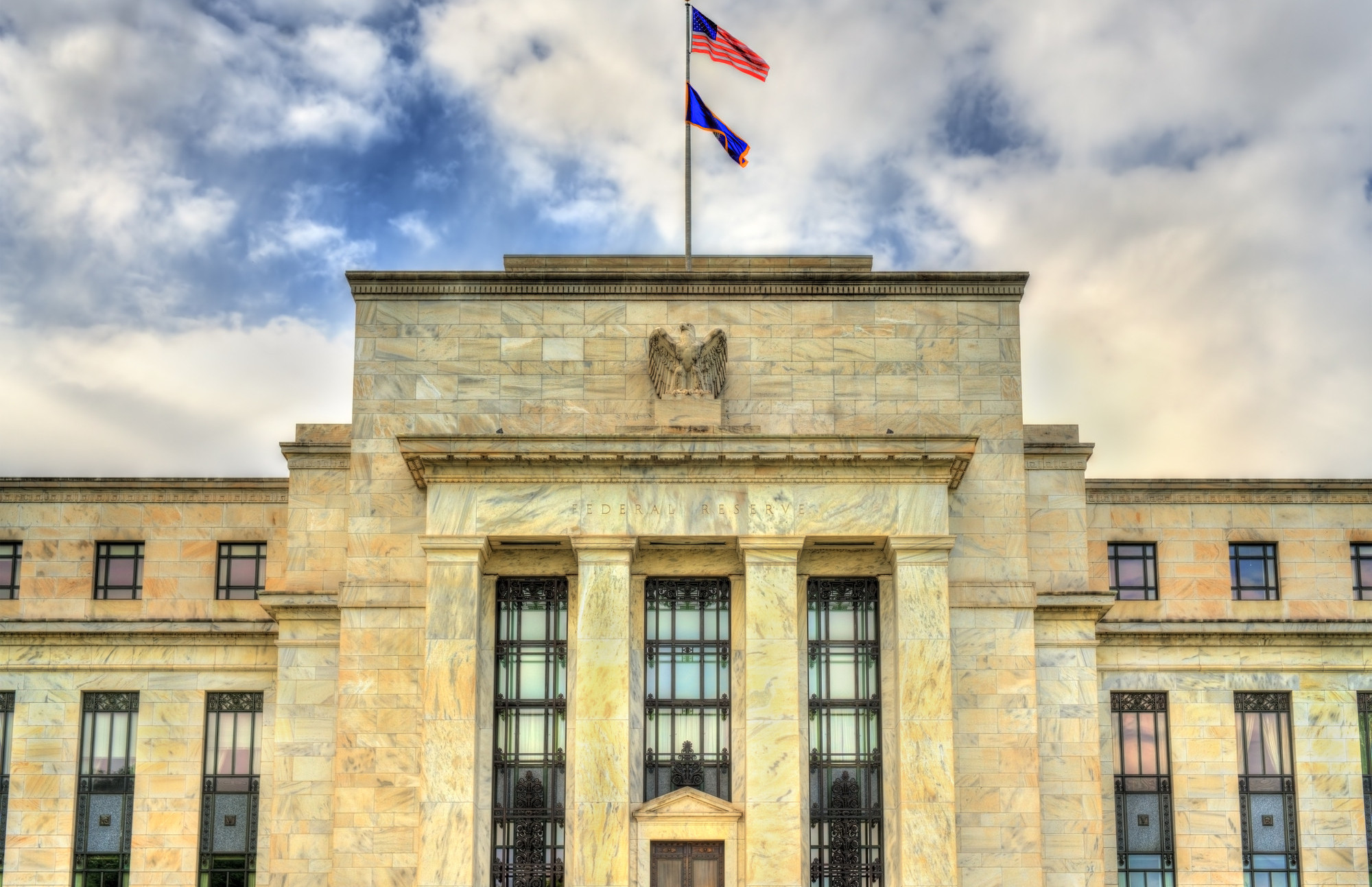 Prinos na dvogodišnje obveznice SAD veći od desetogodišnjih prvi put od jula 2022.