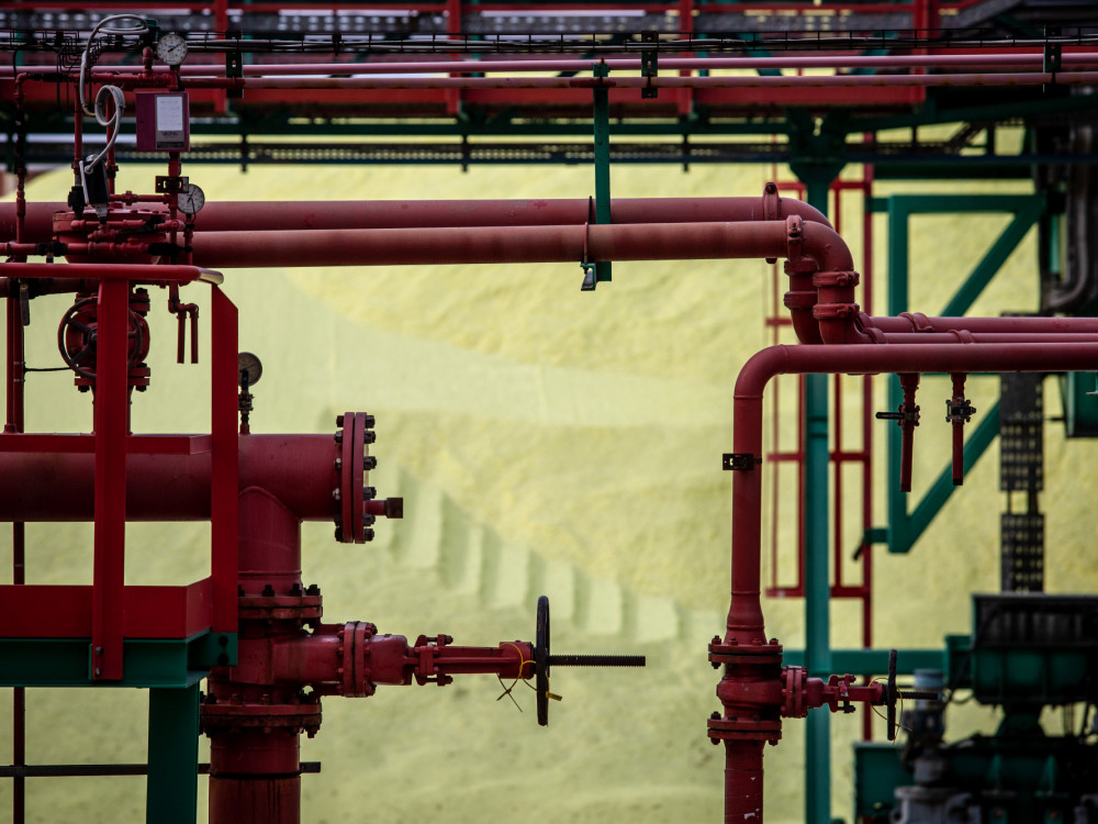 Nafta pada, dok rizici rastu s napadima na brodove