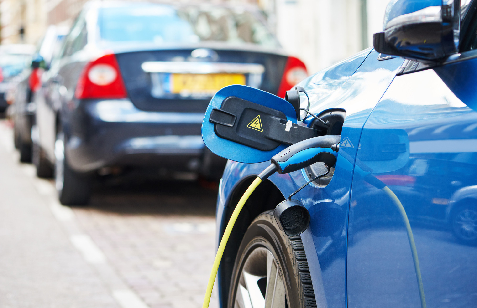 Pada uvoz električnih auta u BiH, u svijetu slabi entuzijazam potrošača