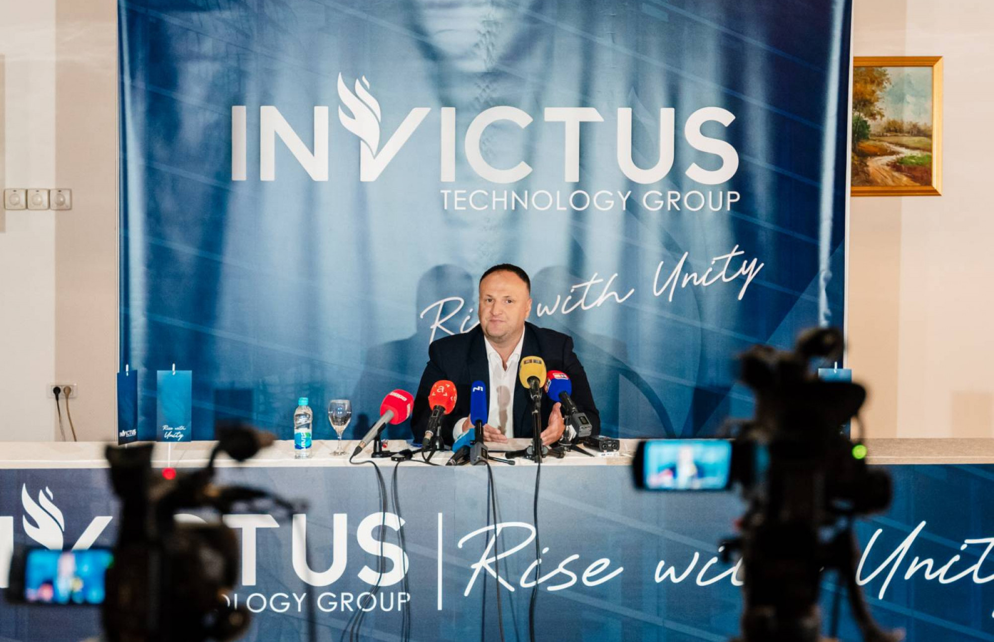 Vujić prinuđen da gasi Invictus, nepoznata sudbina ATV-a