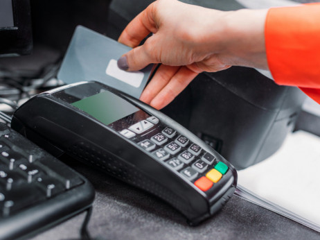 Siva lista Moneyvala prijeti BiH, dok RS uvodi platnu karticu - pet stvari za danas