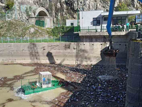 U poplavama znatno oštećeni i pomoćni objekti hidroelektrana