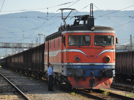 Prekinut transport prema Srbiji i Hrvatskoj, dnevni gubitak ŽRS 55.500 KM