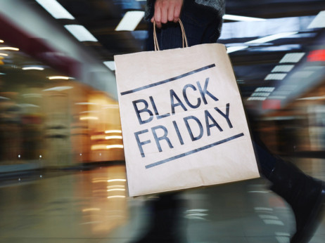 Za Black Friday potrošeno 275 miliona KM, online kupovina jača i gura prodaju