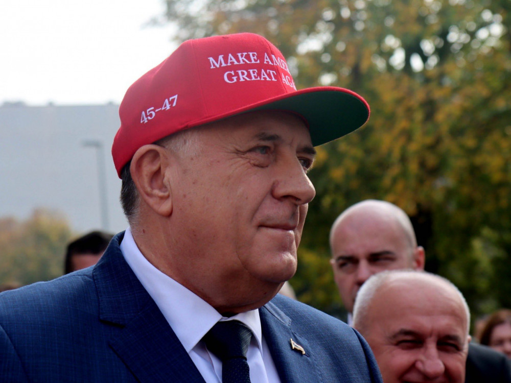 Amerika 'pomilovala' Dodika, Fed srezao kamate - pet stvari za danas