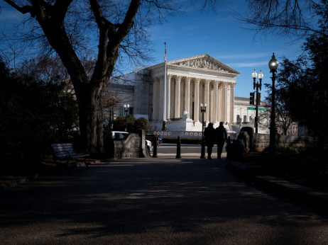 Kako se približava saslušanje Vrhovnog suda, evo šta treba znati o carini i sporu