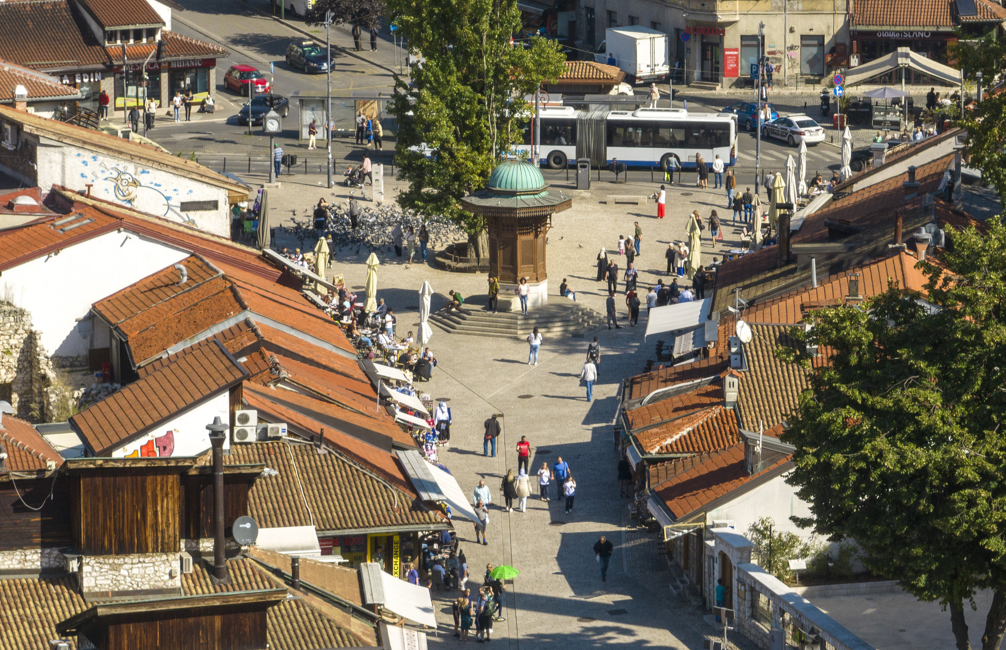 Da li je rast prometa u trgovinama posljedica viših cijena proizvoda?