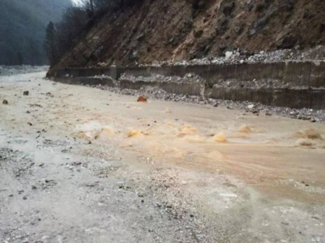 Evakuirano stanovništvo iz jablaničkih sela, poplave ponovo prijete