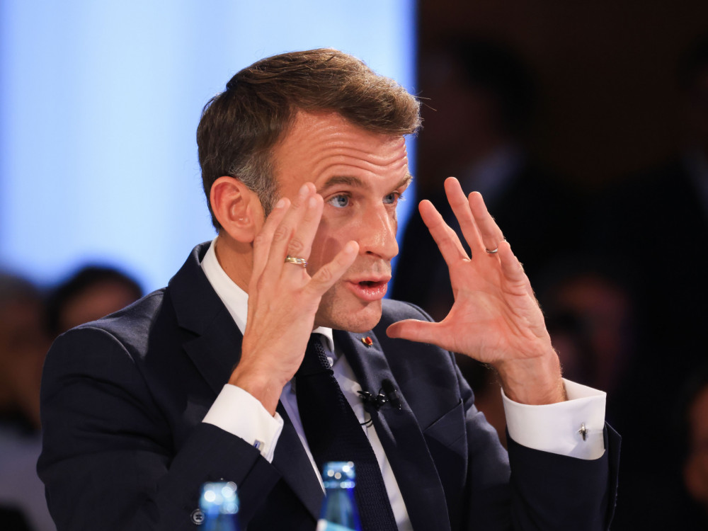 Macron za oštriji pristup Putinu - ukratko iz svijeta