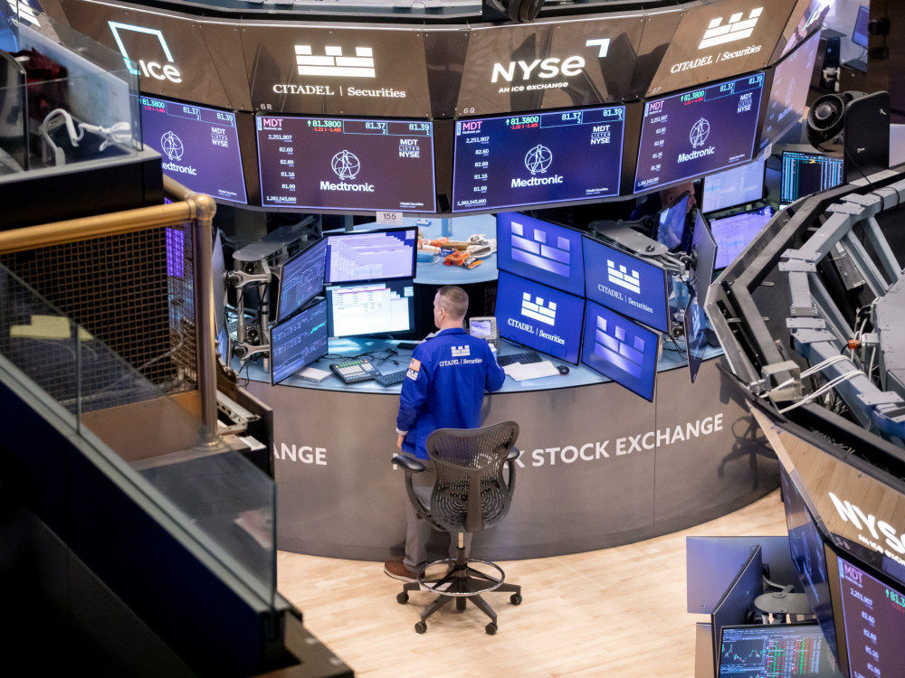 Wall Streetov najveći optimista ne posustaje: S&P 500 ide na 7.000 do kraja 2025.