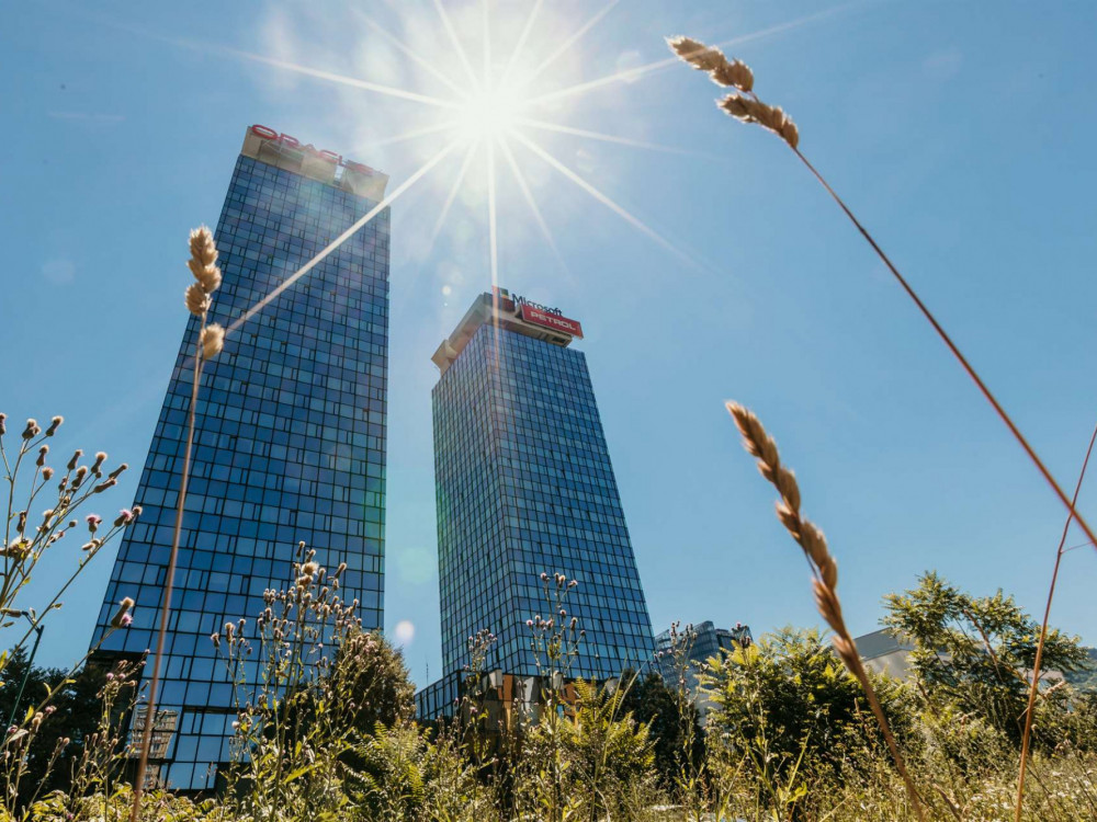 Ko širi biznis, ko mijenja pravila, a kome fali radnika