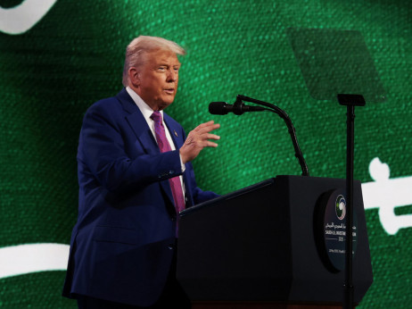 Trump najavljuje pregovore, a EU sprema 17. paket sankcija