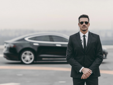 Lično osiguranje u BiH: Diskretna sigurnost za VIP klijente i do 8.000 KM dnevno