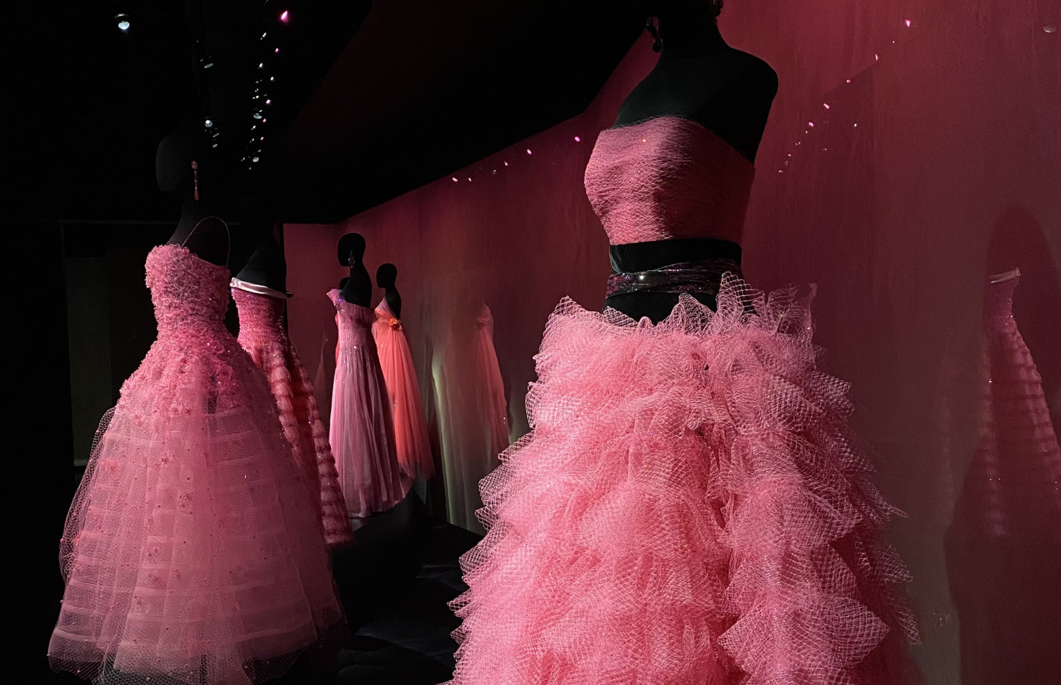 Ekskluzivno: Vodimo vas na Armani izložbu u Milanu