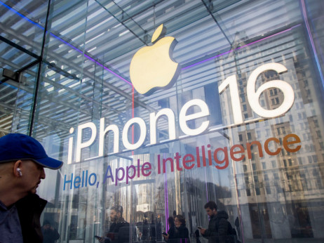 Siri više ne može sama, Apple zove u pomoć OpenAI i Anthropic