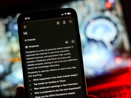 Apple i Meta u trci za preuzimanje AI startupa Perplexity