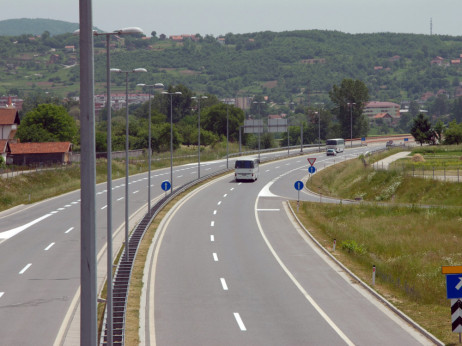 Integral tvrdi da je žrtva prevare u rumunskoj aferi - pet vijesti za danas