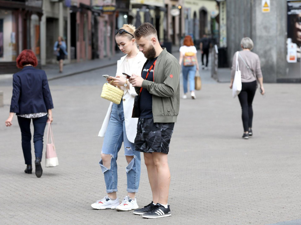Ne piju, ne izlaze... Zoomeri mijenjaju tržište svojim navikama