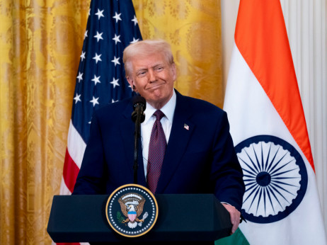Trump uveo carinu od 50 posto Indiji i tvrdi da nema razloga za brigu