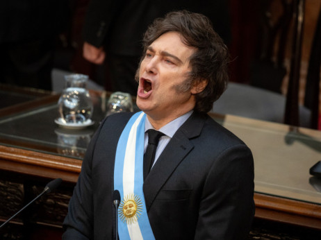 Zašto argentinski pezo opet pada i zašto ovaj put nije kriv Javier Milei