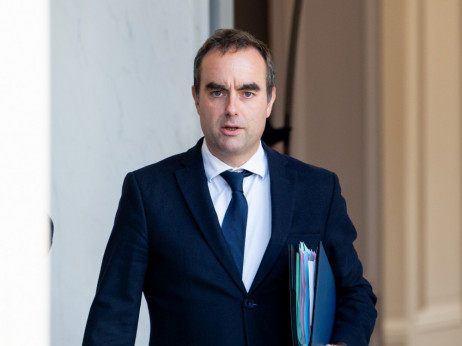 Lecornu mijenja taktiku kako bi spasio francusku vladu od pada zbog budžeta