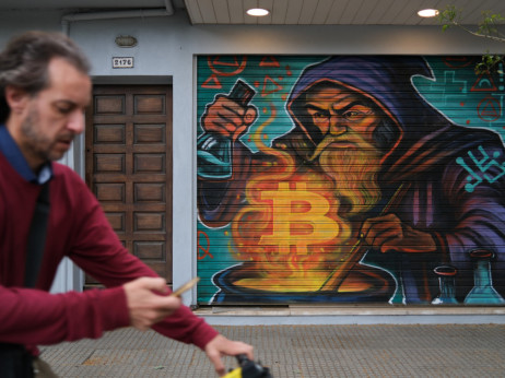 Šta znači trenutni pad bitcoina i kako analitičari vide budućnost