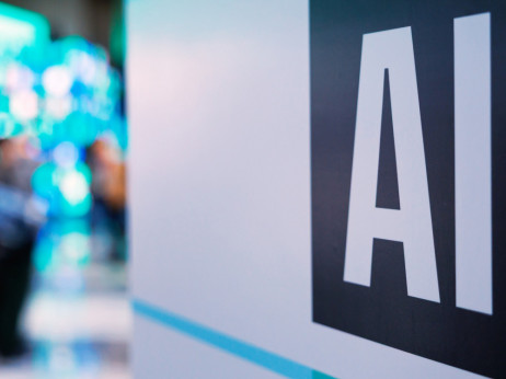 Ulaganja u umjetnu inteligenciju mjere se u milijardama, a chatbotovi nam lažu