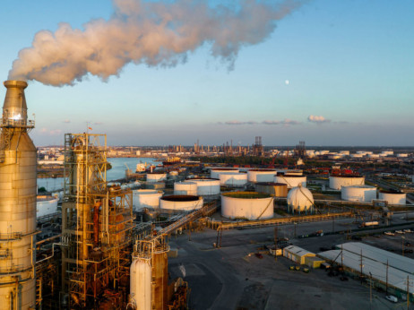 Potrošači osjećaju pritisak na pumpama dok Rusija pokreće boom u preradi nafte