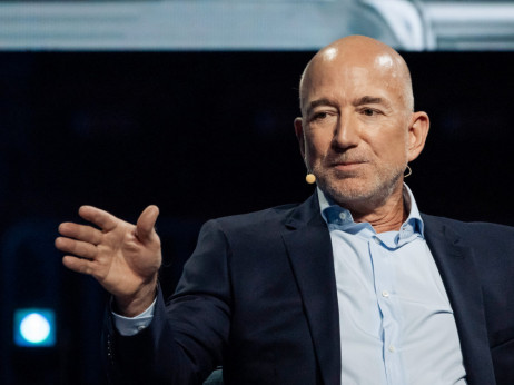 Bezos se vraća na izvršnu poziciju, od Amazona do Project Prometheusa